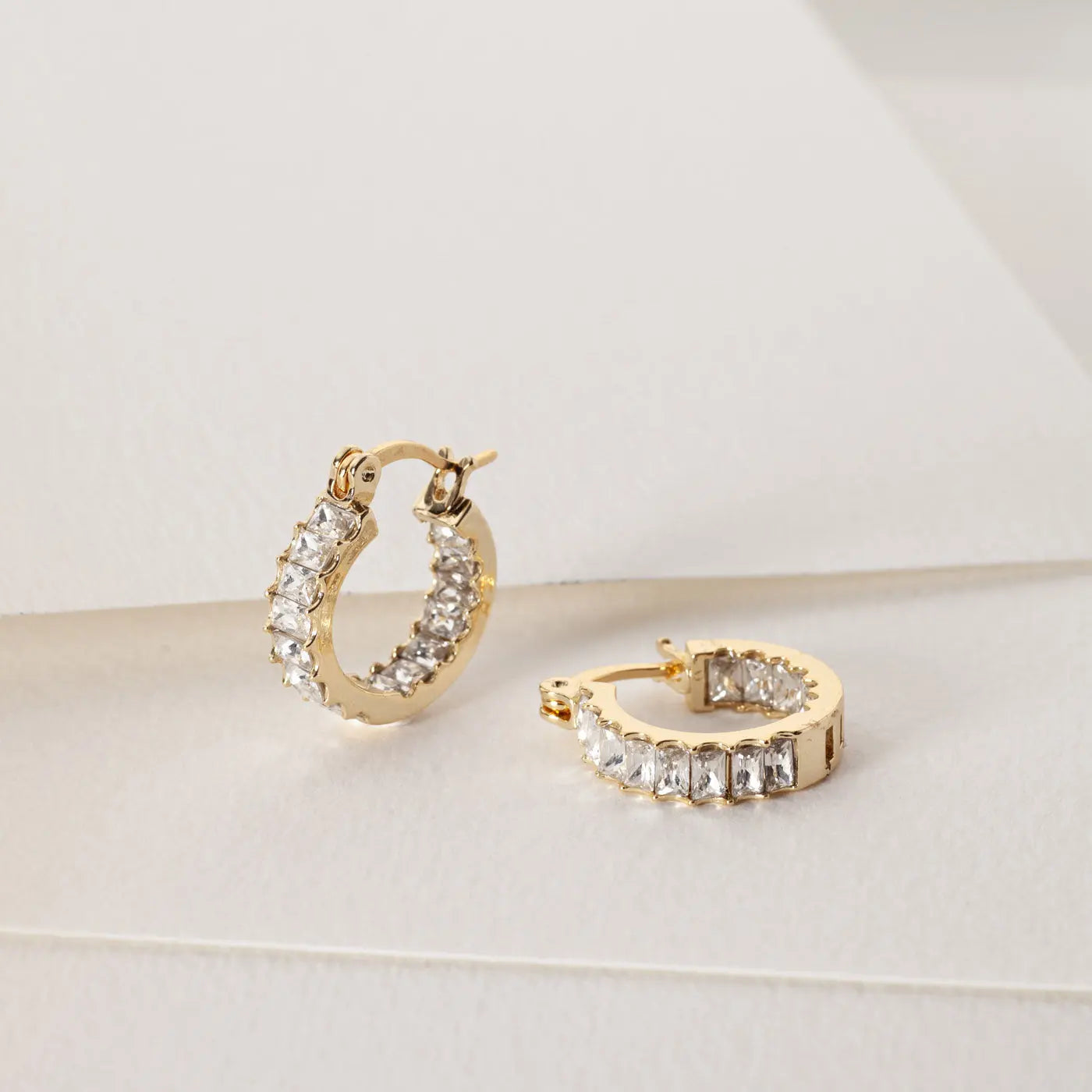 Orecchini A Cerchio Huggie Hoop Da Uomo &ndash; Semplici, Larghi, Acciaio Inox (oro/argento/rosa)