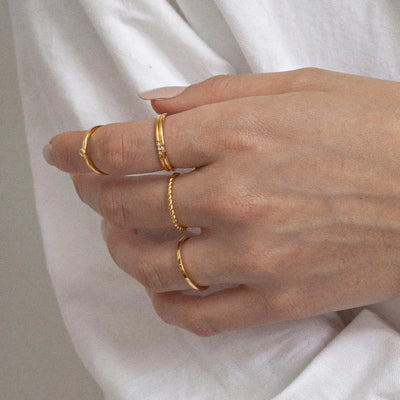 Evi - Anello Petite Crystal in acciaio inossidabile