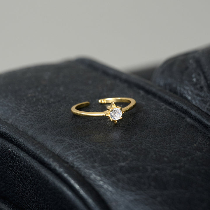 Indy - Star Crystal Ring Adjustable