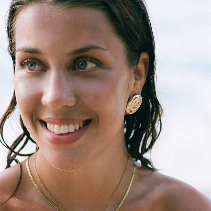Ebba - Shell Stud Earrings Stainless Steel