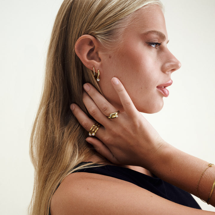 Oline - Crystal Hoop Earrings Stainless Steel