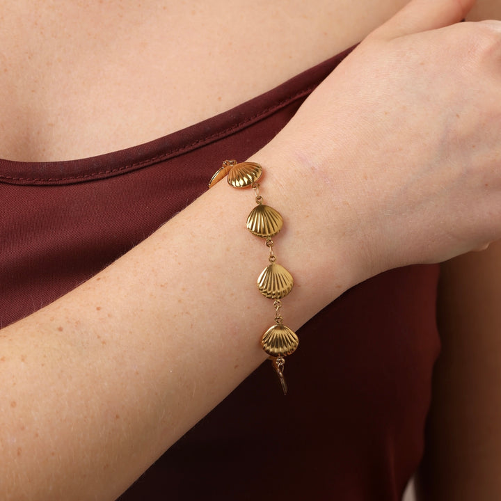 Estrid - Bracciale Shell in Acciaio Inossidabile | Timi of Sweden