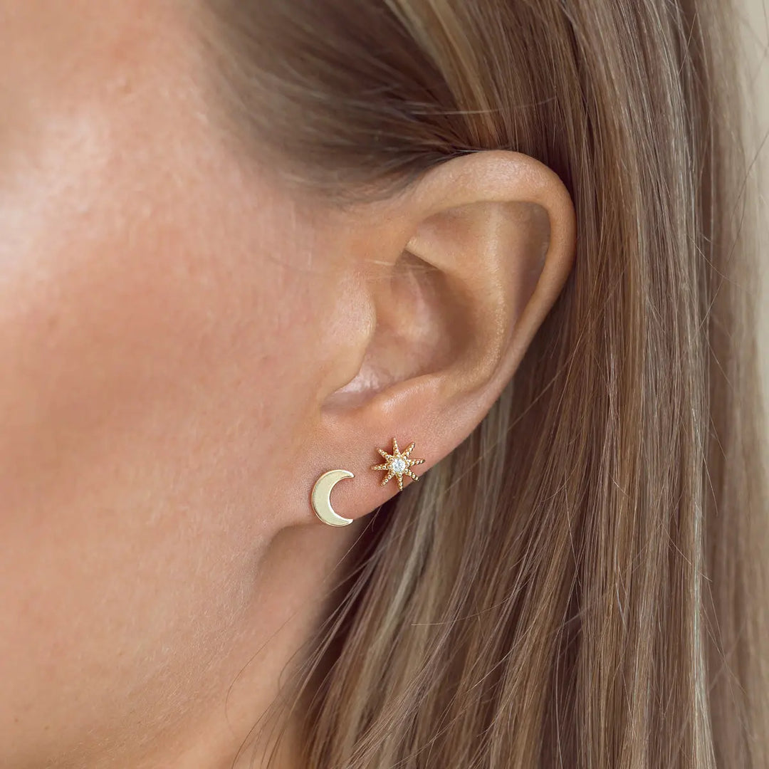 moon stud earring Gold