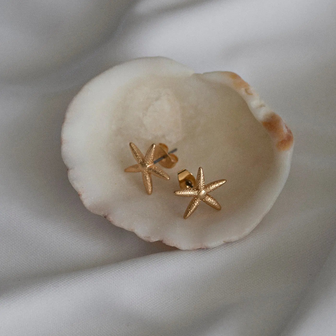 Starfish Stud Earrings - Gold
