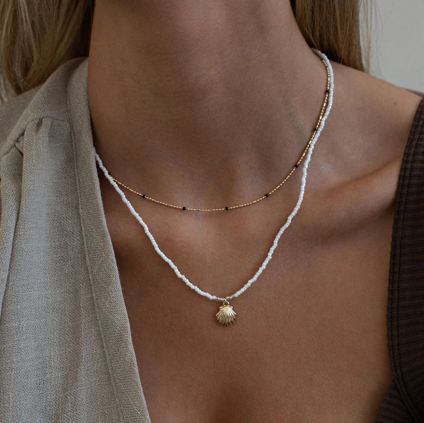 Beads with Mermaid Shell Necklace - White