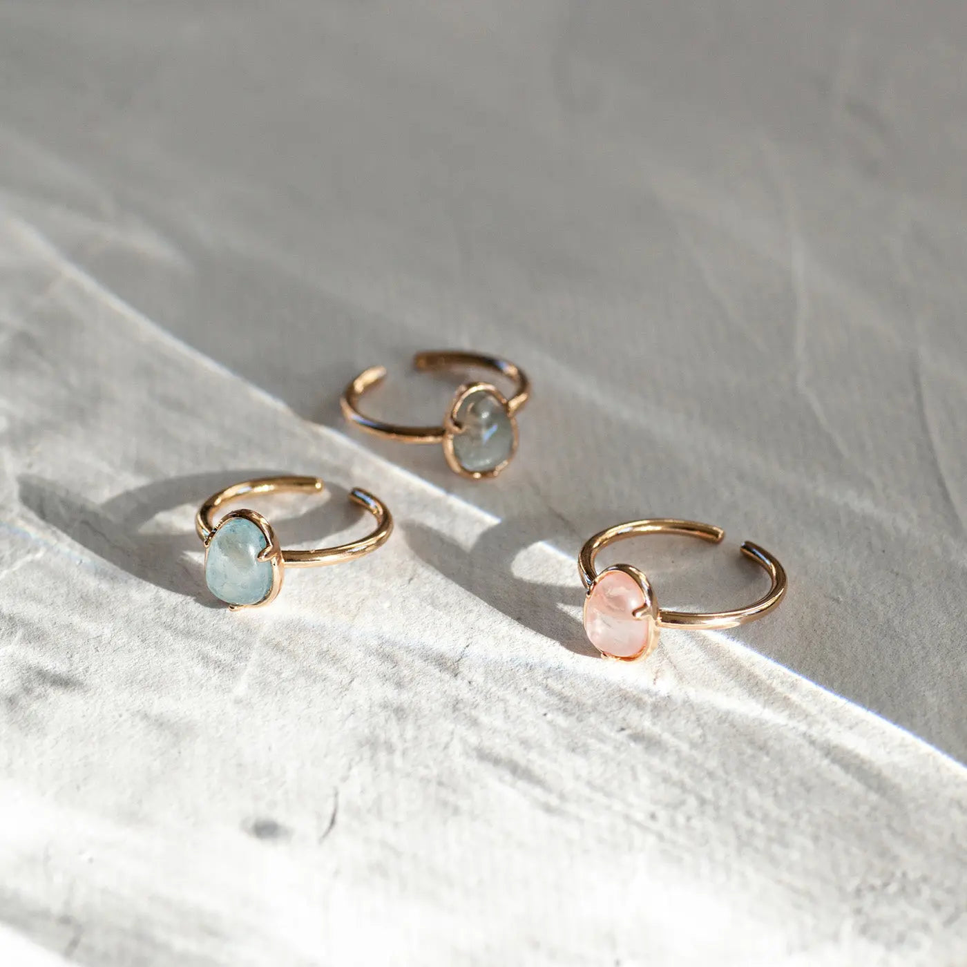 Anello in pietra semipreziosa