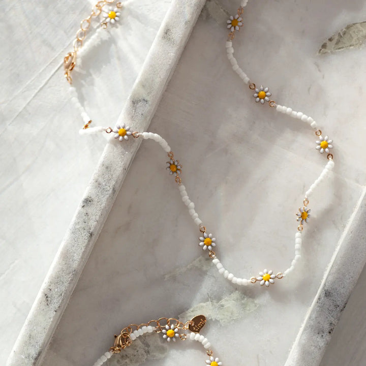 Astrid - Flower Daisy Enamel Necklace